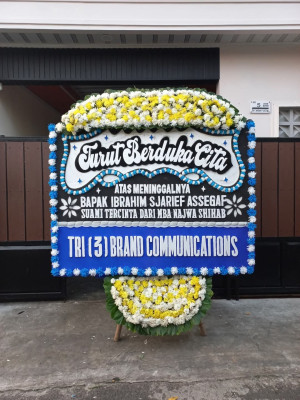 Papan Bunga Duka di Oksibil